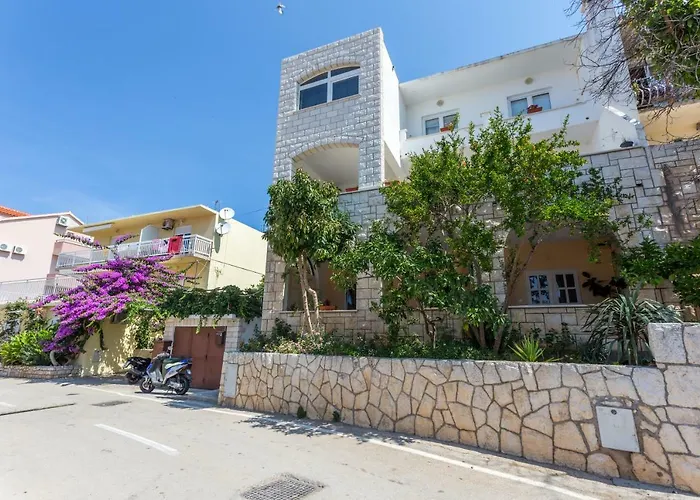 Branka Kustura 2 Apartment Hvar Town