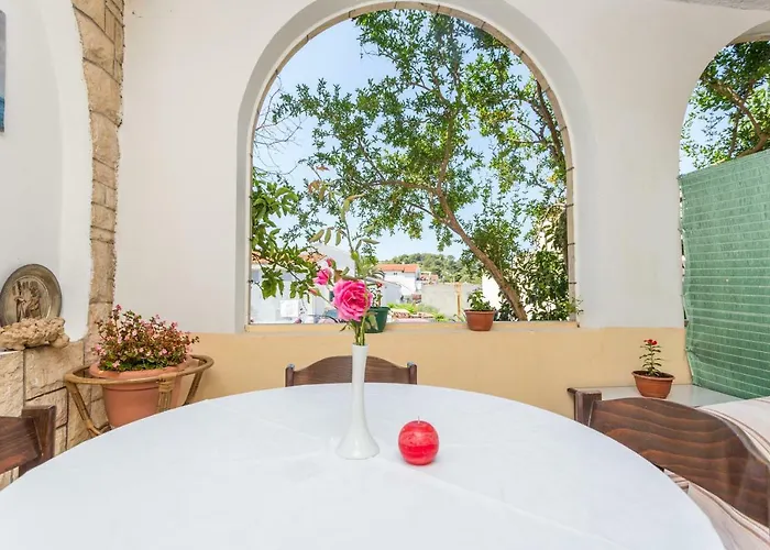 Lägenhet Branka Kustura 2